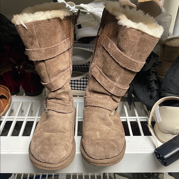 UGG Other - UGG Kids Tan Shearling Boots